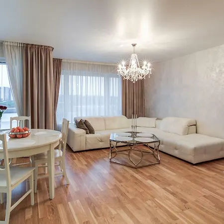 Pallasti Luxury Apartment *