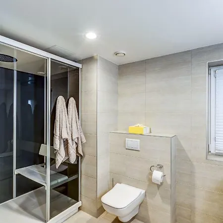 Apartment Pallasti Luxury *